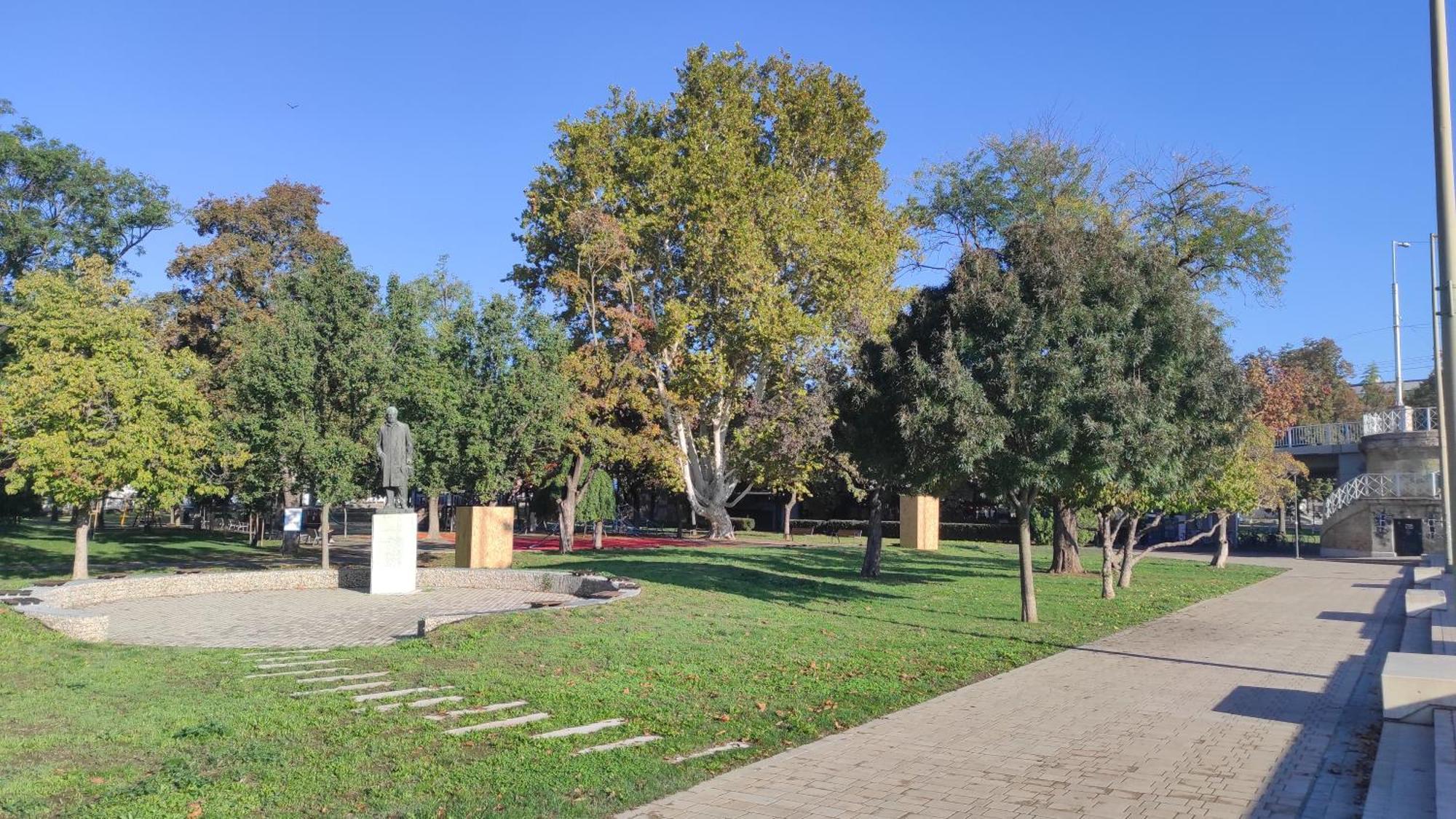 Ground Floor Park Bestern Сегед Екстериор снимка